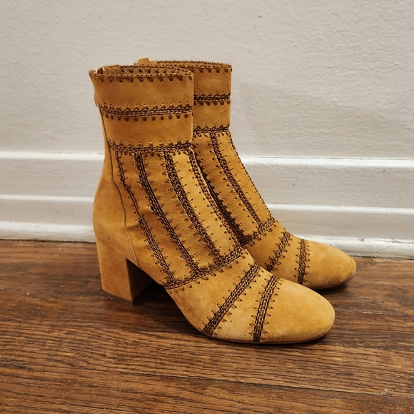 SILENT D Kira Boots - Picture 2 of 9